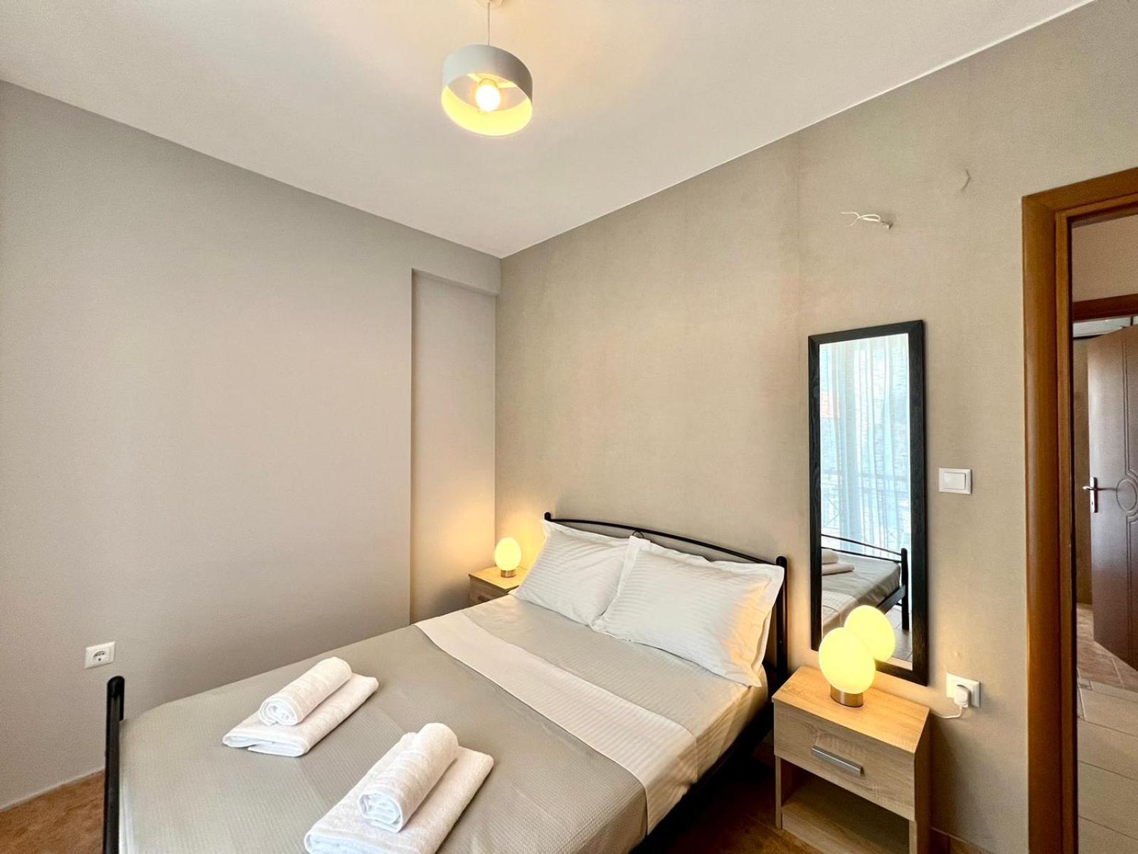 P Deluxe Suites Β4 Nea Michaniona Exterior photo